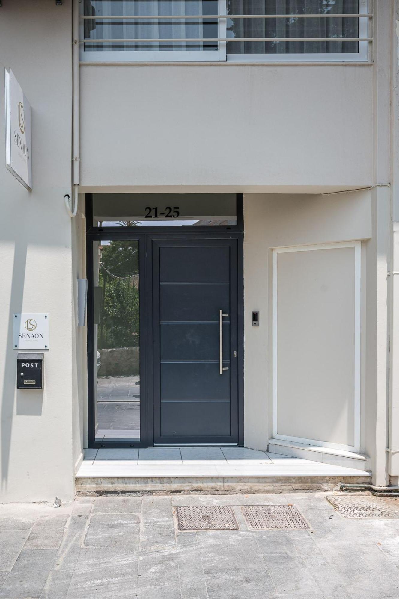 Senaon Urban Living Center Apartment Heraklion (Crete)